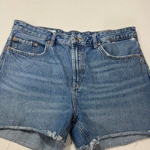 Zara High Rise Light Wash Denim Shorts Size 12 Blue Summer Jean Shorts